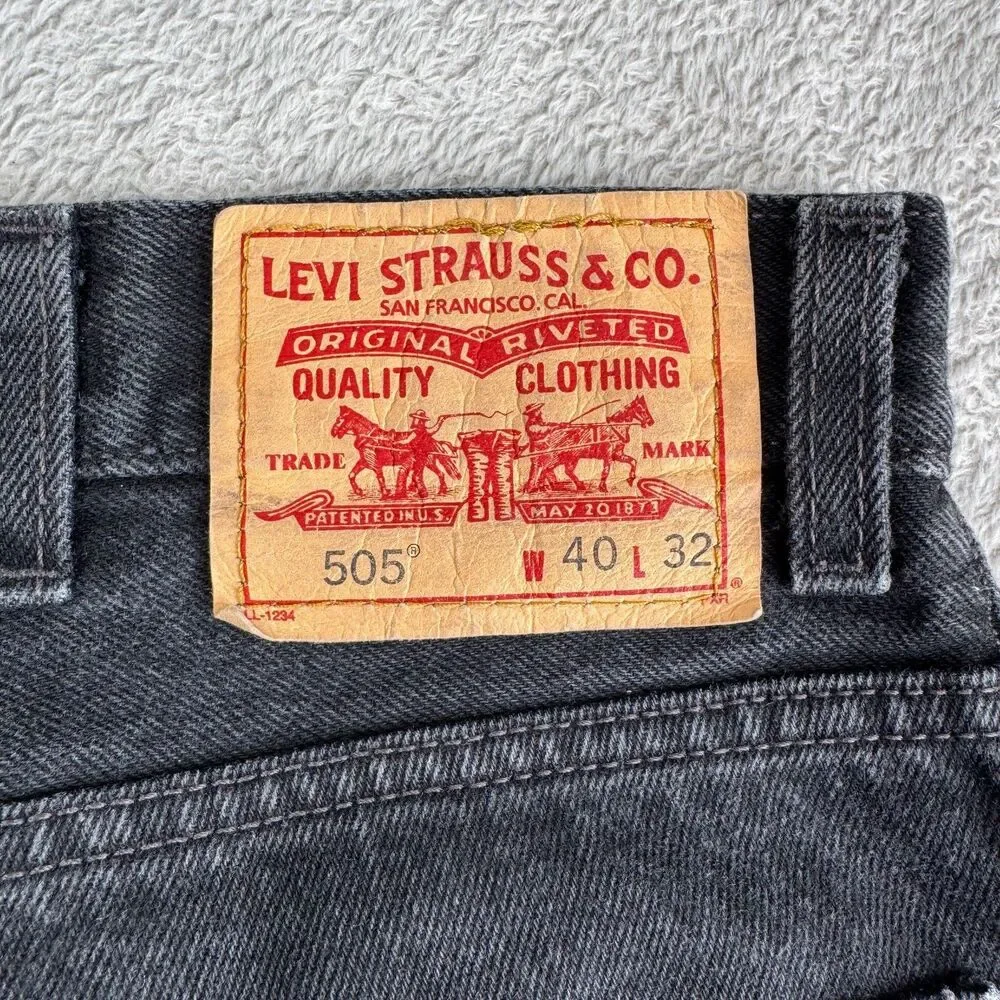 Levi's 505 Regular Fit Jeans Mens 40x32 Blue Denim Cotton Medium Wash Straight